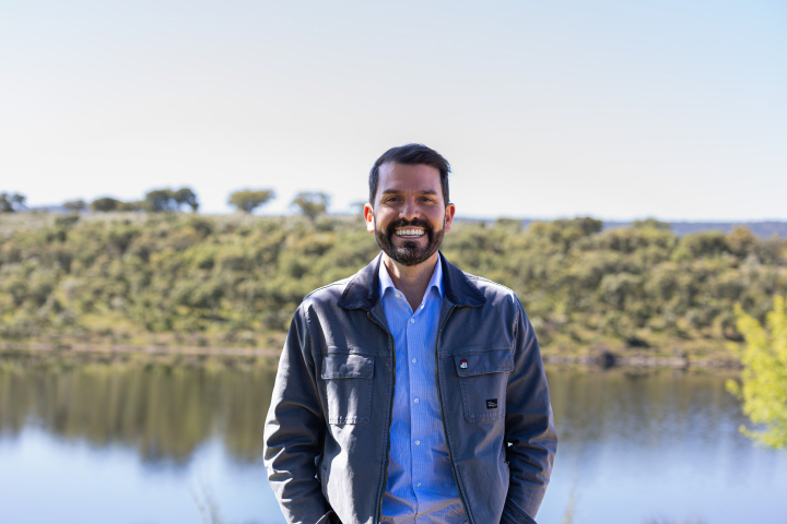 Álvaro Sánchez Cotrina, candidato a la secretaría general del PSOE Extremadura