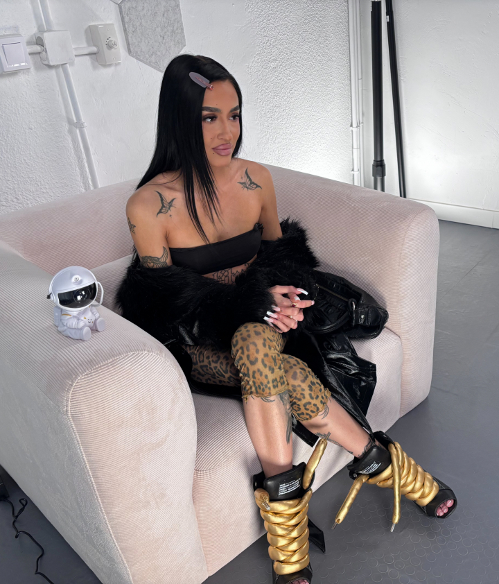 Alba Moreno durante la entrevista