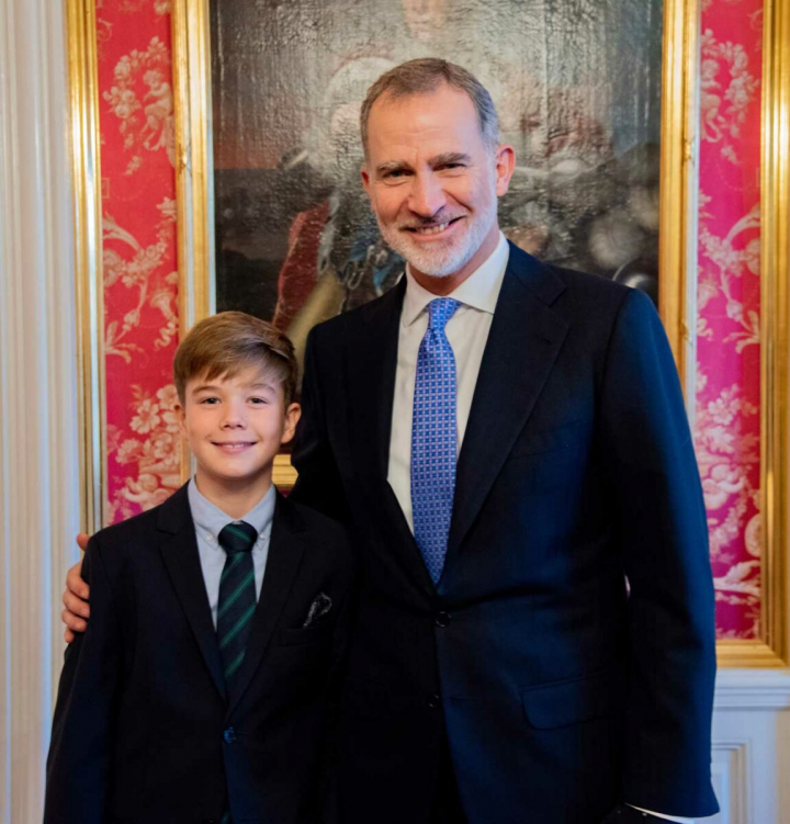 Vincent de Dinamarca con su padrino, Felipe VI, durante la visita de Estado de los reyes de España a Dinamarca en noviembre de 2023