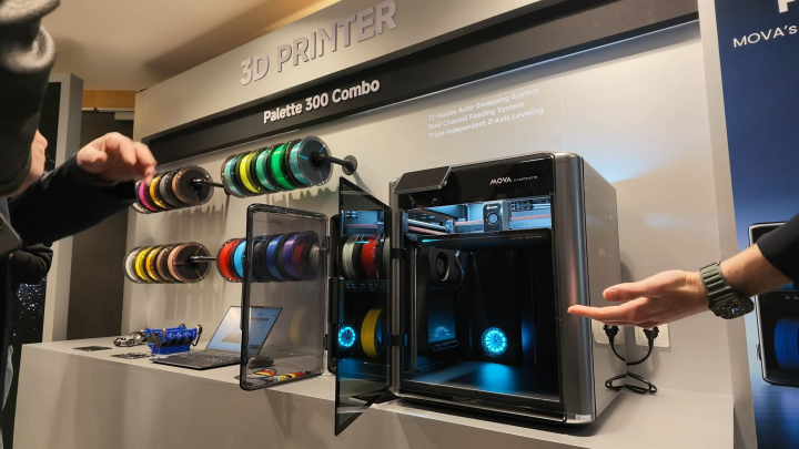 La nueva impresora 3D de Mova, Palette 300 Combo.