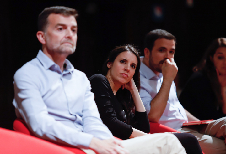 Antonio Maíllo, candidato de Por Andalucía, e Irene Montero, eurodiputada de Podemos.