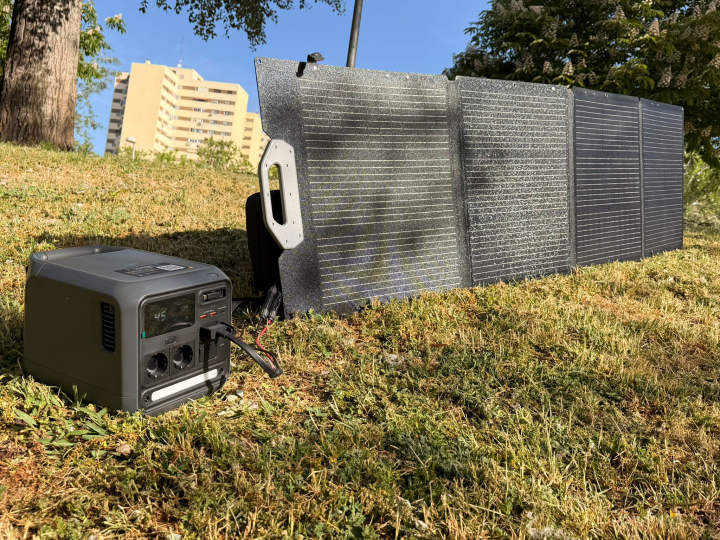 La DJI Power 1000 Mini y el panel solar de la marca DJI.