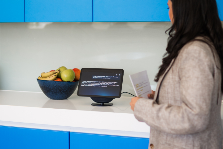 Alexa+, en acción dentro de una cocina.