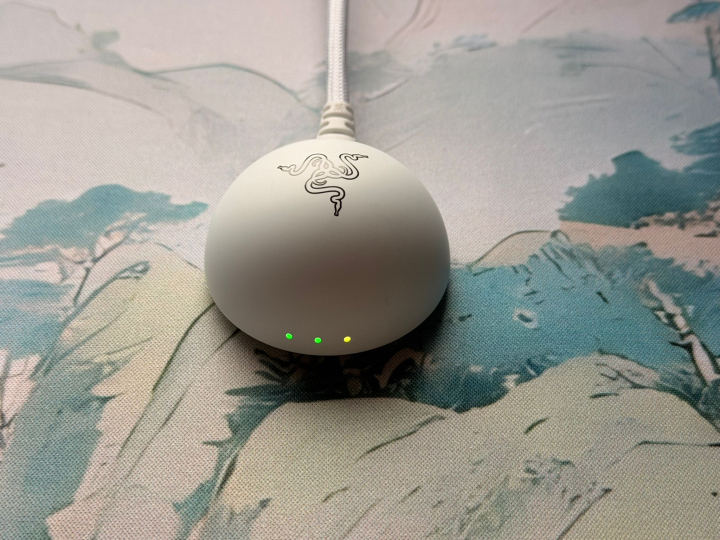 El nuevo 'dongle' hemisférico de Razer.