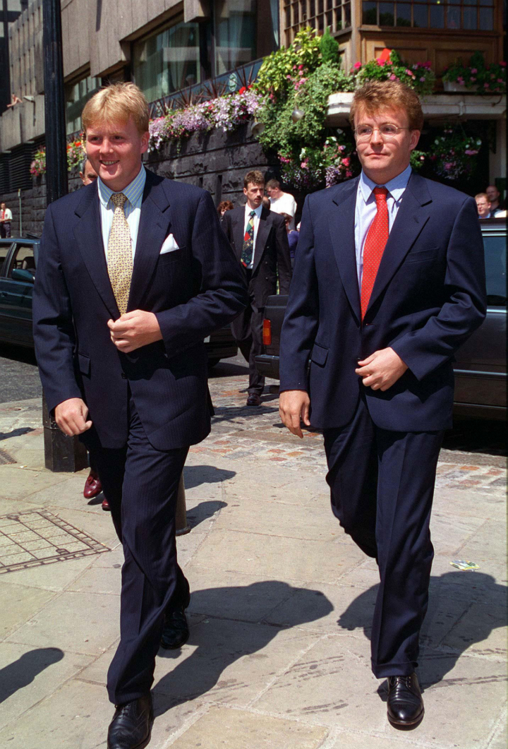 Guillermo Alejandro de Holanda y su hermano Friso de Holanda en Londres en 1995
