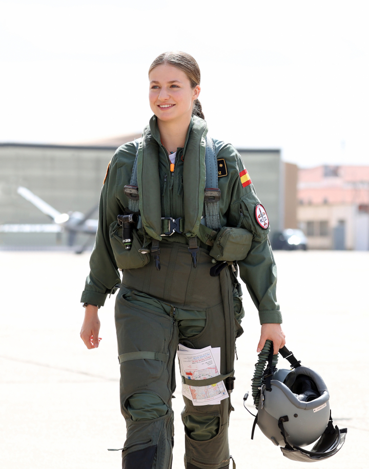 alt="alt="La princesa de Asturias en la Base Aérea de Talavera la Real (Badajoz)""