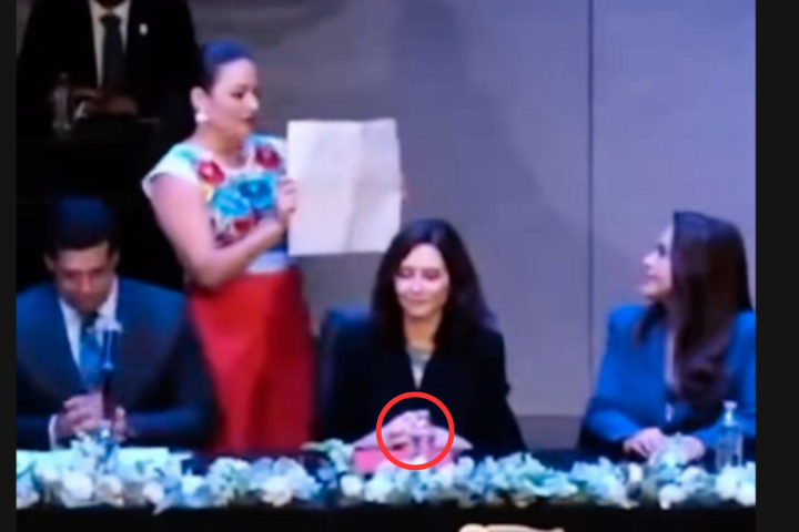Isabel Díaz Ayuso en la entrega de llaves de la Ciudad de Aguascalientes.