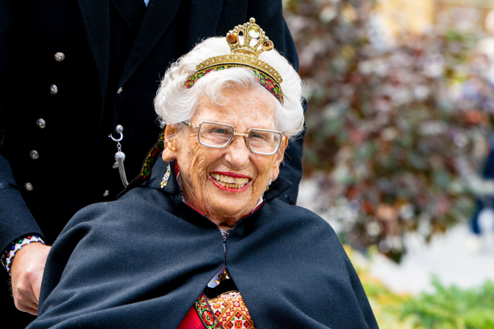 Astrid de Noruega en la boda de Marta Luisa de Noruega y Durek Verrett en Geiranger en agosto de 2024