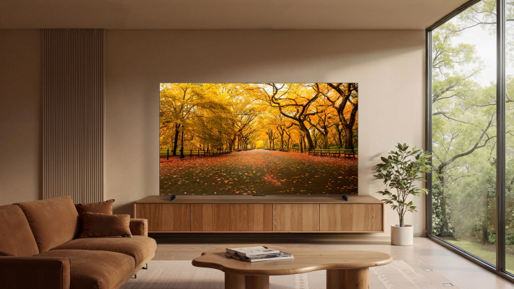 El nuevo televisor TCL C8L.
