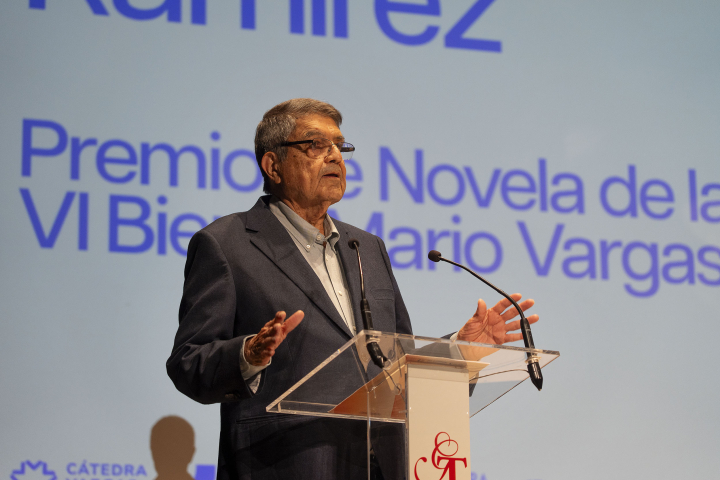 Sergio Ramírez tras ganar la VI Bienal de Novela Mario Vargas Llosa en 2025