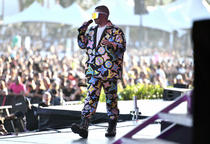 Bad Bunny, actuando en el festival de Coachella en abril de 2019