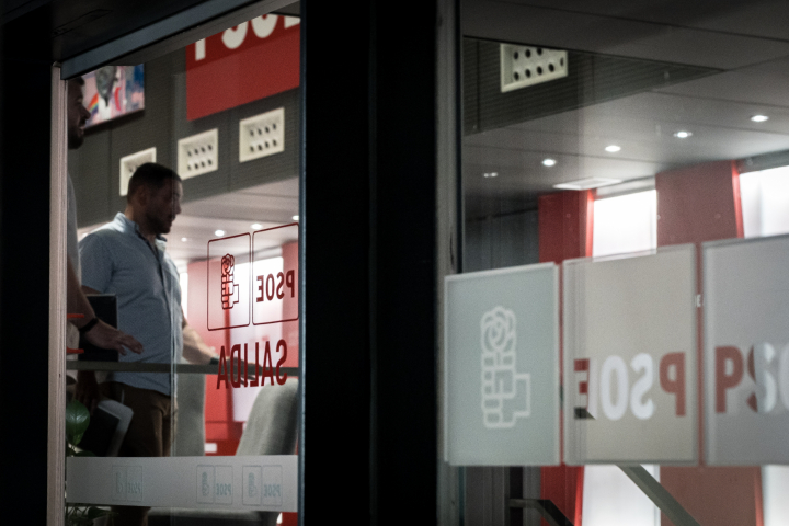 La UCO en la sede del PSOE en Ferraz
