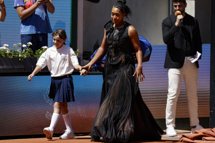 El primer 'look' de Osaka para saltar a pista
