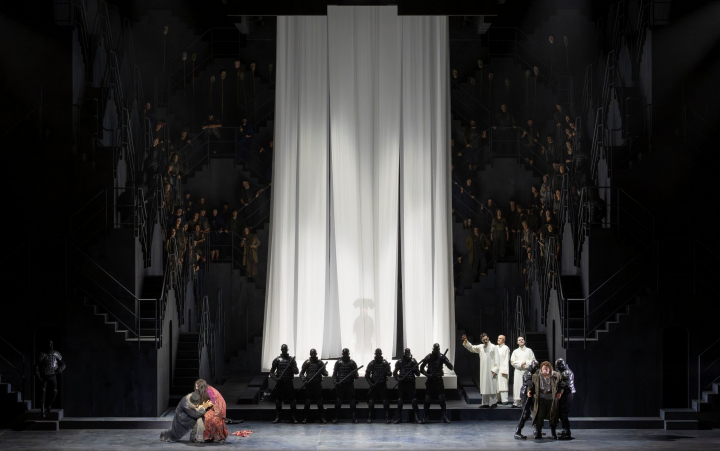 Puesta en escena de 'Turandot' en Les Arts.