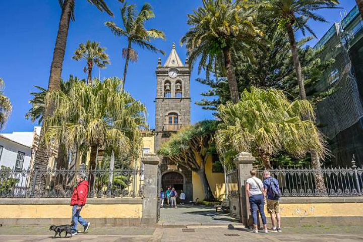 alt="alt="Church and former monastery of San Agustin, San Cristobal de La Laguna, Tenerife, Spain. (Photo by: Bildagentur-online/Universal Images Group via Getty Images)""