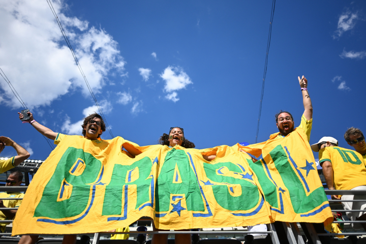 alt="alt="Aficionados brasileños en la Copa Mundial 2026.""