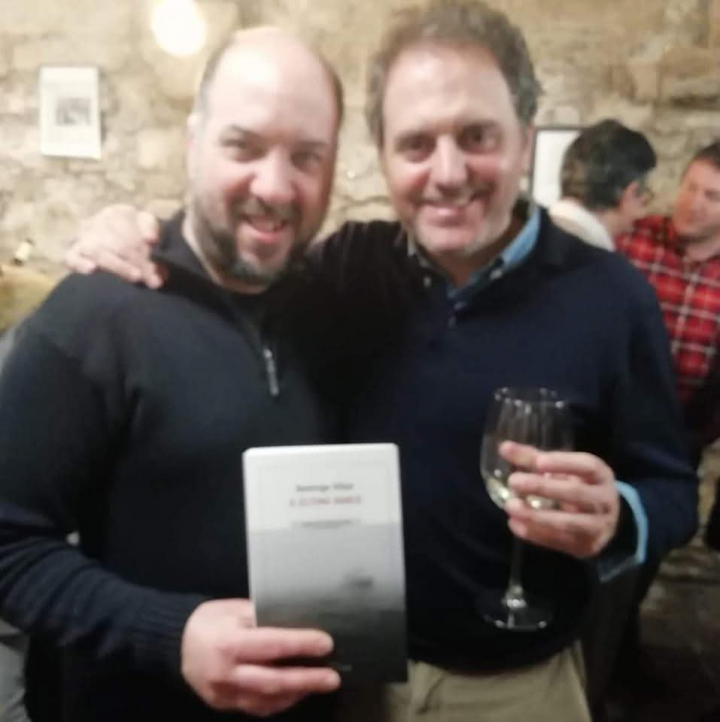 Fernando Miranda, junto a Domingo Villar en el famoso Bar Eligio.