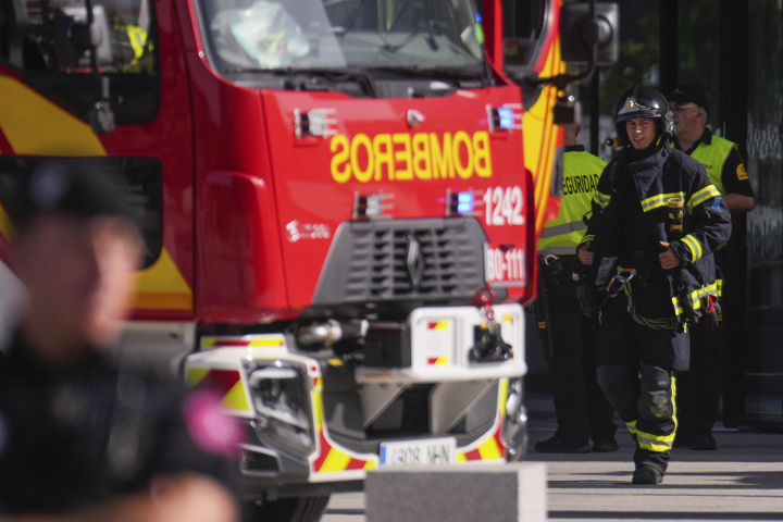 alt="alt="bomberos-incendio-torre-moeve-3""