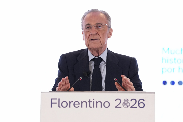 alt="alt="Florentino tiene un apellido que compartimos 779.313 personas en España, Pérez. El presidente el Real Madrid también puede presumir, como se vio en su pasada campaña, de ser conocido por su nombre y punto.""