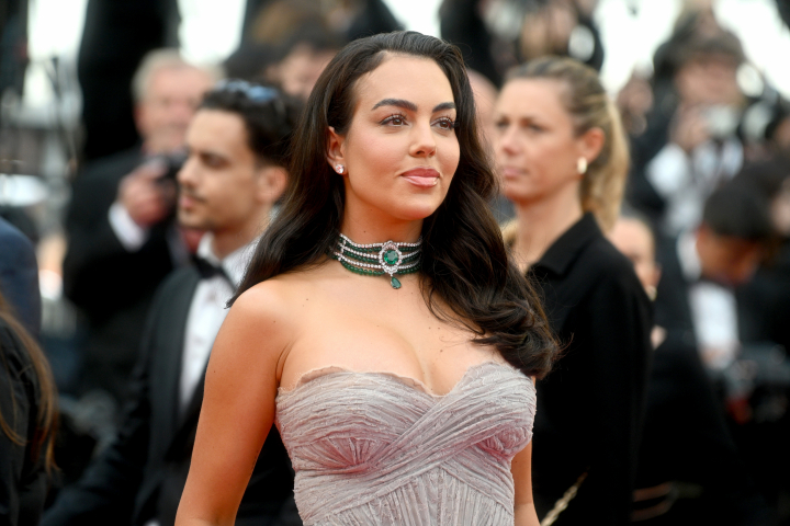 alt="alt="Georgina, la mujer del futbolista Cristiano Ronaldo ya no necesita que se mencione su apellido para que sepamos que se trata de ella. Su apellido es el segundo de la lista: hay 939.114 Rodríguez.""