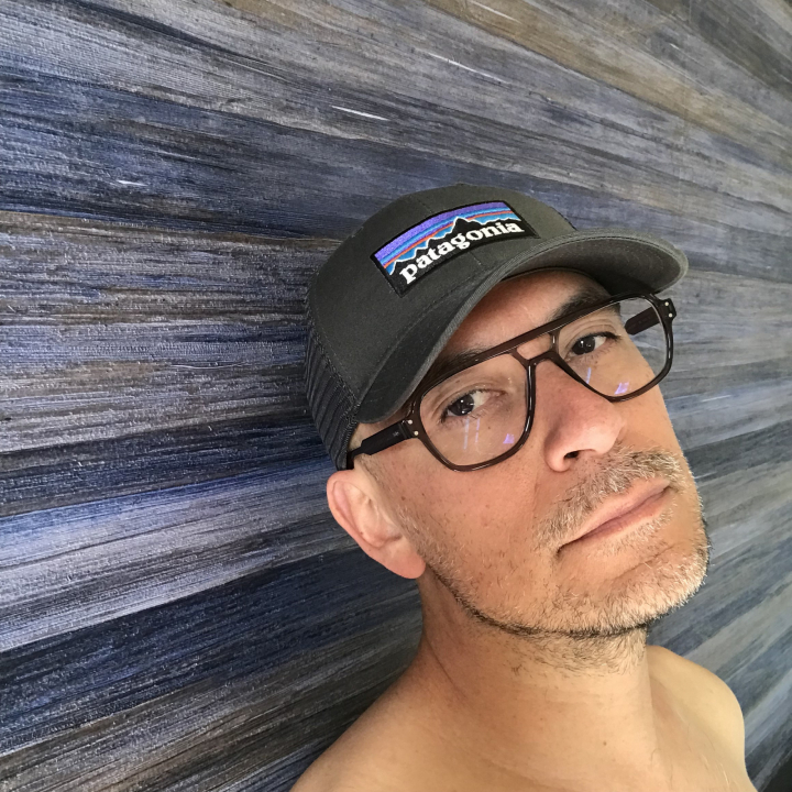Jeremy Atherton Lin es autor del libro 'Gay Bar'