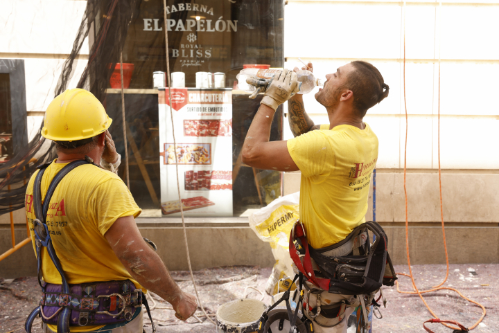 Operarios de una obra en Sevilla