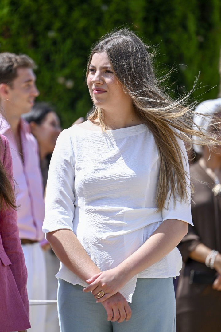 La infanta Sofía, con el anillo de su madre