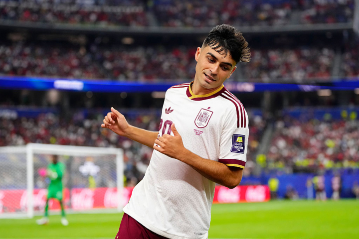 alt="alt="Pedri Gonzalez""