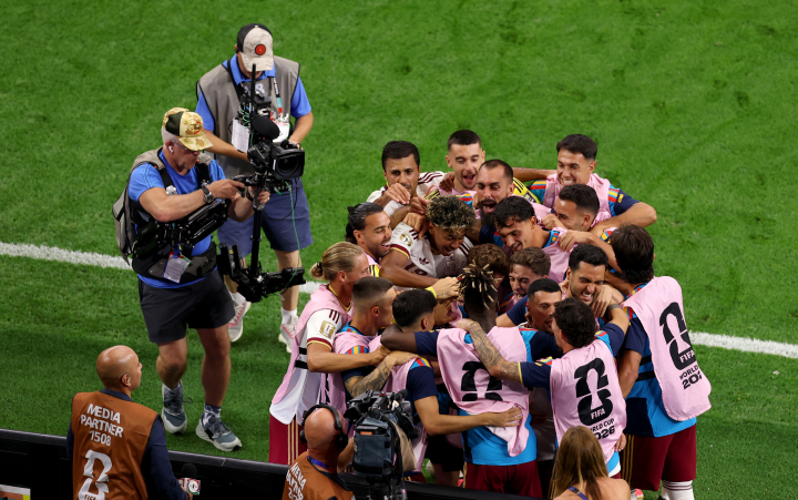 La Selección Española celebrando el pase ante Francia.