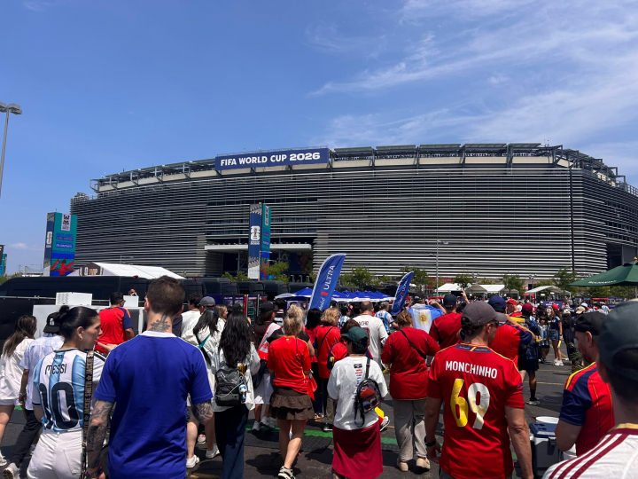 Las colas de entrada al estadio