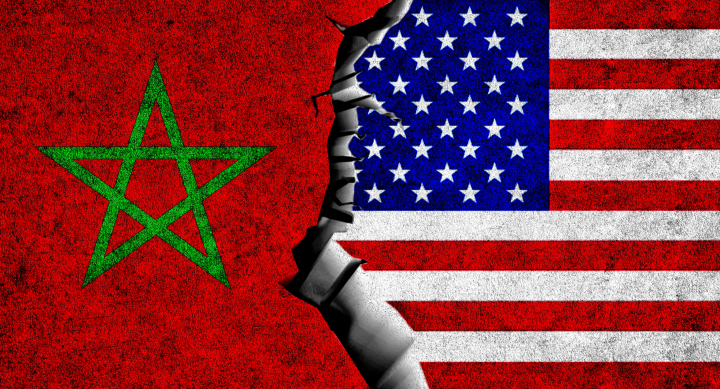 Las banderas de Marruecos y Estados Unidos