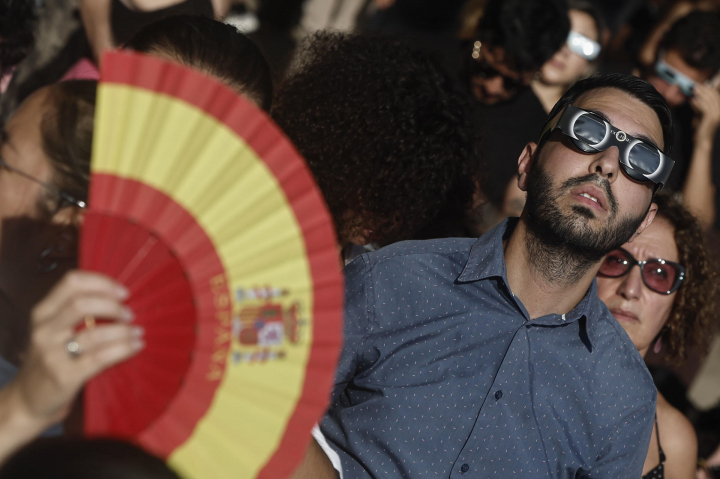 alt="alt="Y desde muchos sitios, con bastante calor. Este abanico, concretamente, se ha fotografiado en Madrid.""