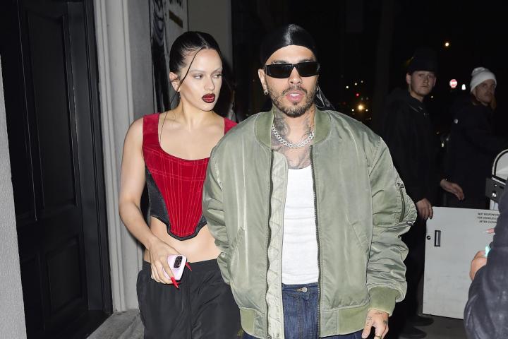 Rosalia y Rauw Alejandro, en una imagen de archivo en West Hollywood.