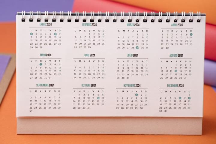 Foto de archivo de un calendario de 2024.