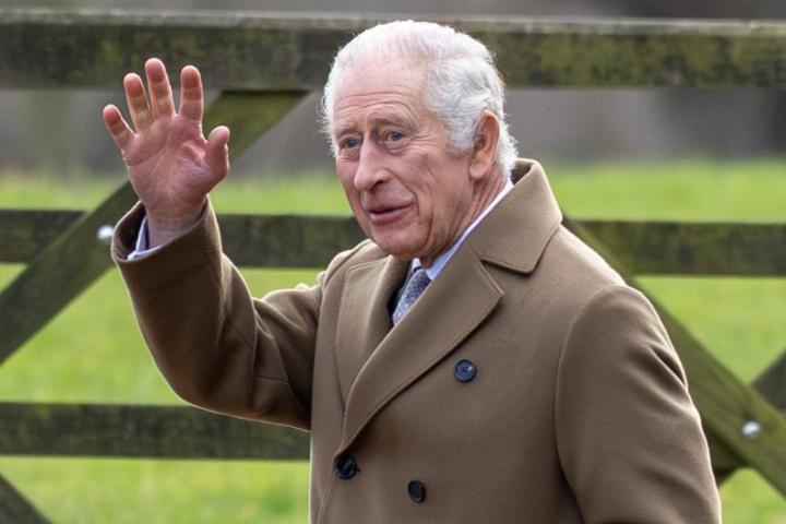 Carlos III, en Sandrighham, en una de sus últimas apariciones públicas.