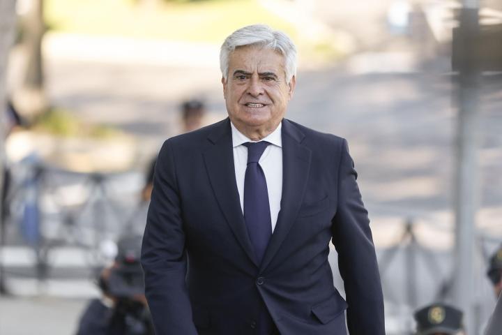 Imagen de archivo de Pedro Rocha yendo a declarar como testigo por los contratos de Rubiales en la RFEF.