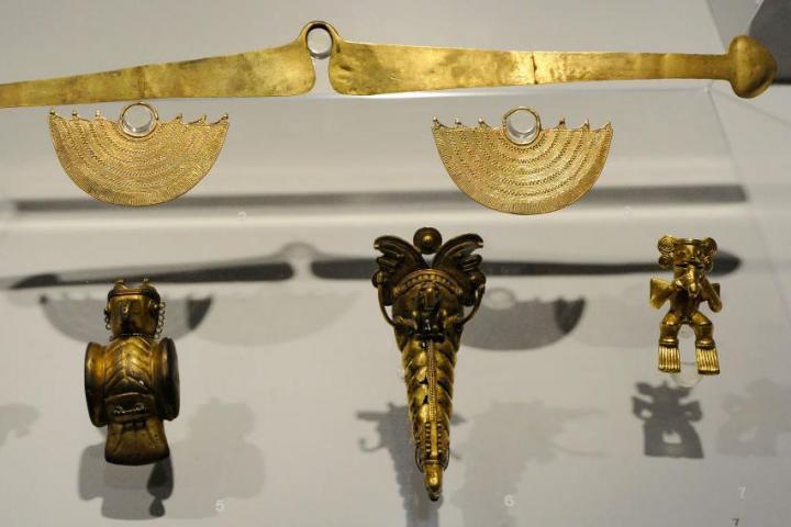 Algunas de las piezas del Tesoro de los Quimbaya que se encuentran en España.