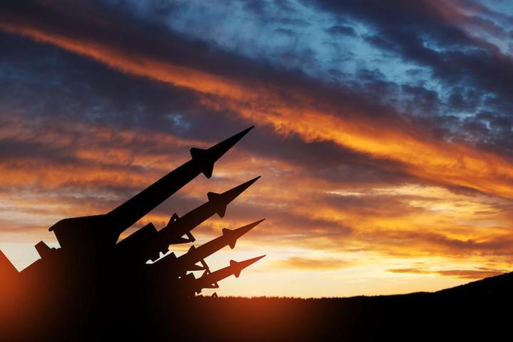 Un historiador predice que, sin Ucrania, la Tercera Guerra Mundial es inminente