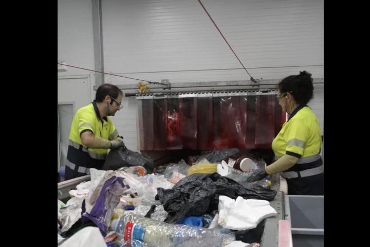 Planta de selección de envases de Alzira.