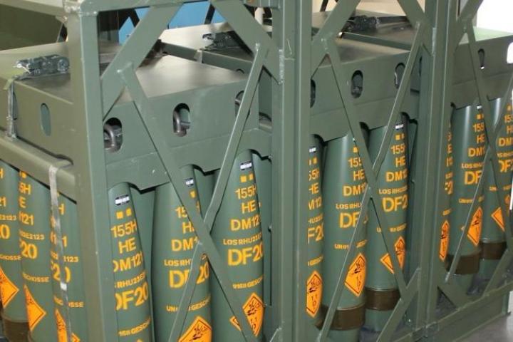 Munción fabricada por Rheinmetall Expal Munitions en una de sus plantas.