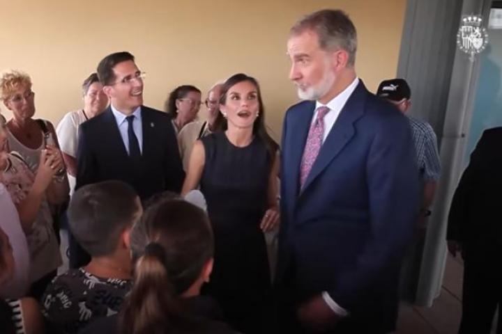 Los reyes Felipe y Letizia en Badia del Vallès.