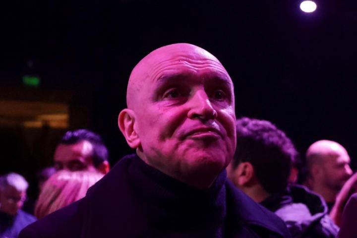 José Luis Espert durante un acto político en Buenos Aires antes de su renuncia como candidato de La Libertad Avanza.