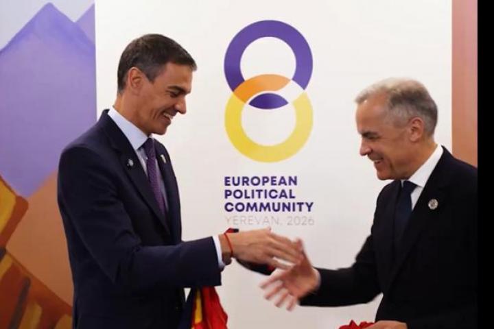 Pedro Sánchez y Mark Carney.