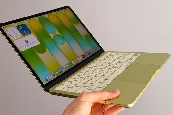 El nuevo MacBook Neo de Apple, en color amarillo cítrico.