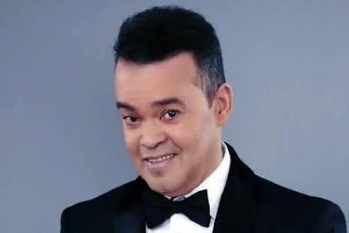 El cantante dominicano Alex Bueno