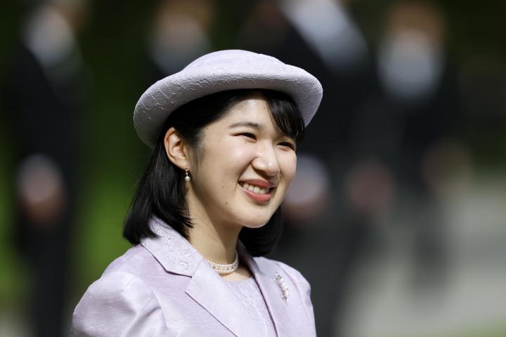 Aiko de Japón en una garden party en el palacio de Akasaka de Tokyo en 2026