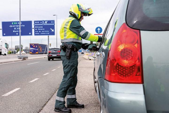 Guardia Civil en un control de tráfico