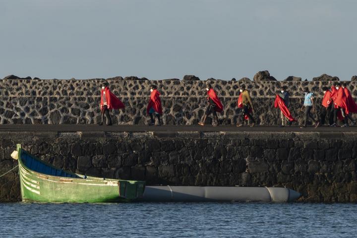 Imagen de archivo del anterior operativo de rescate, el del buque de Salvamento Marítimo Guardamar Polimnia, que trajo a puerto a 54 personas de origen magrebí.