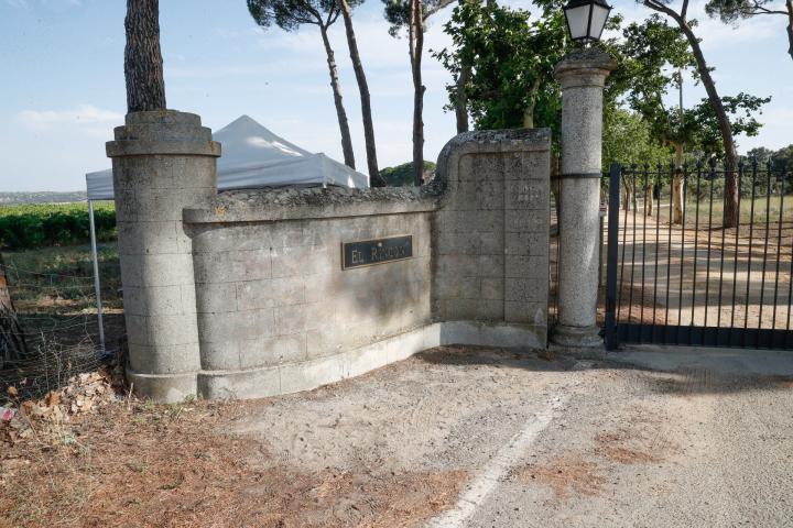Entrada a la finca El Rincón, el lugar donde Tamara Falcó celebrará su boda.