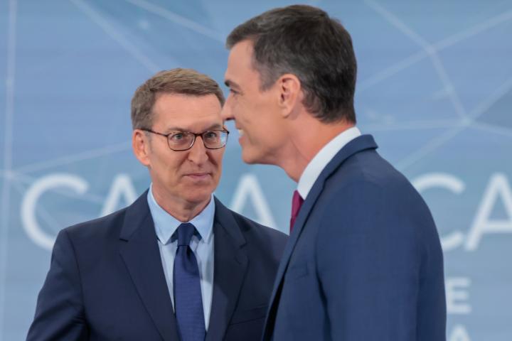 Foto de archivo de Alberto Núñez Feijóo y Pedro Sánchez.